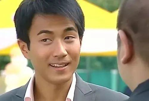 杨幂|杨幂颜值崩坏似巫婆？可她前夫的换头故事也很精彩啊…