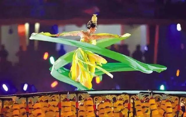 鸟巢|你是否还记得12年前的今天，鸟巢那一场世界体育狂欢盛宴？