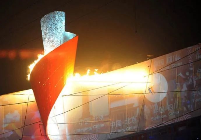 鸟巢|你是否还记得12年前的今天，鸟巢那一场世界体育狂欢盛宴？