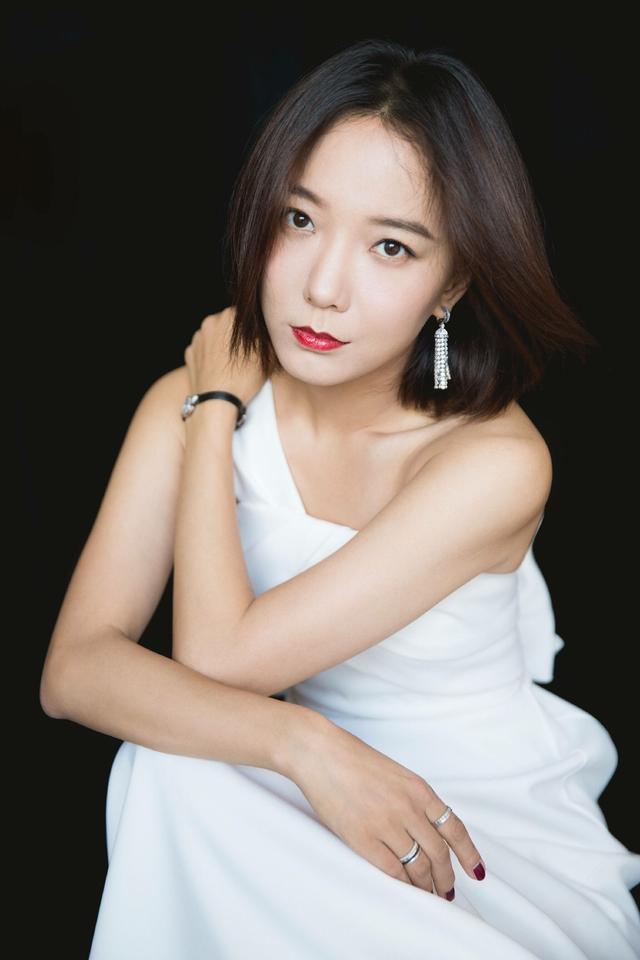 万茜|王珞丹发文疑似暗讽万茜：不想当什么好演员了，就想红