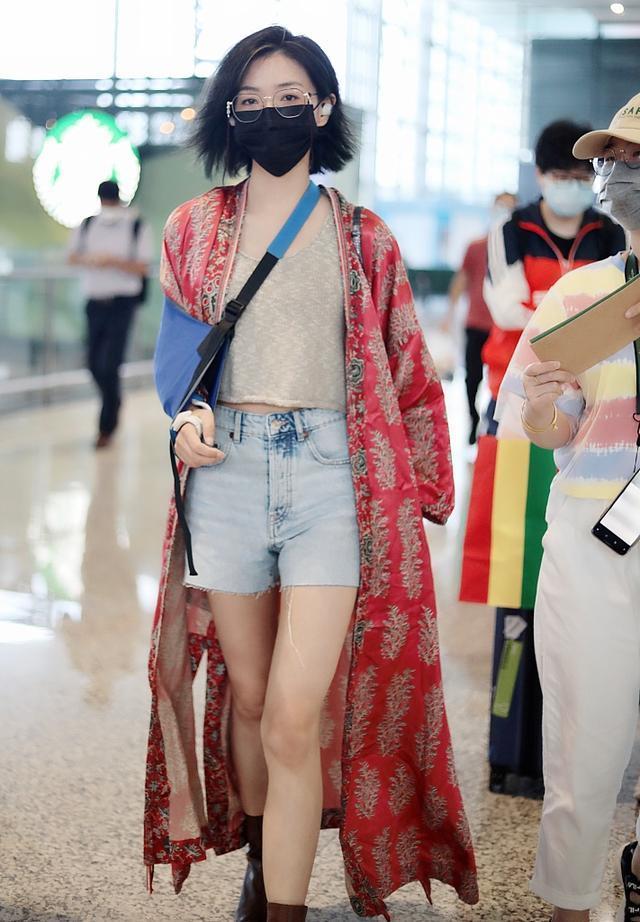 万茜|王珞丹发文疑似暗讽万茜：不想当什么好演员了，就想红