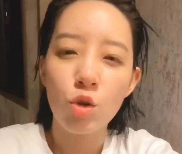 张雨绮|张雨绮生日姐姐团成群送祝福，伊能静零点发小作文文笔超好