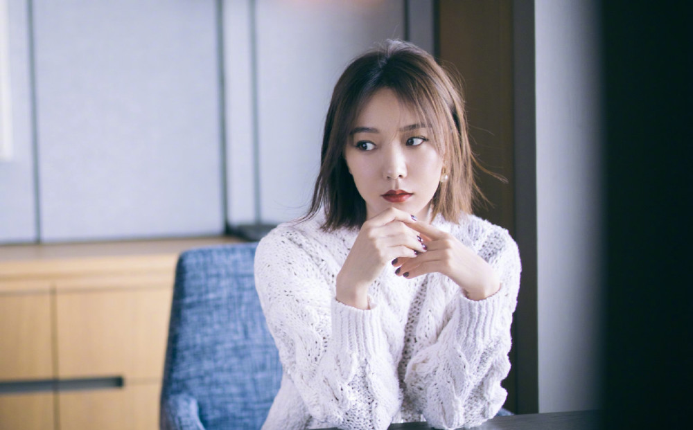 王珞丹|受刺激了？王珞丹凌晨4点求走红的方法，早上发文又“乱说”