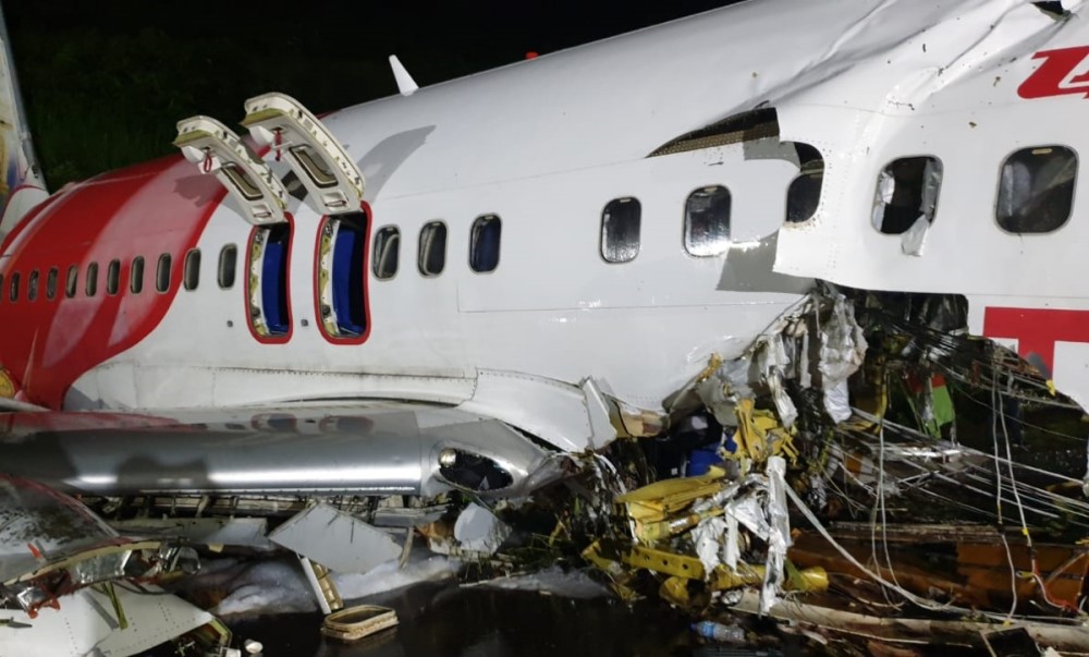 印度航空182号航班事故图片