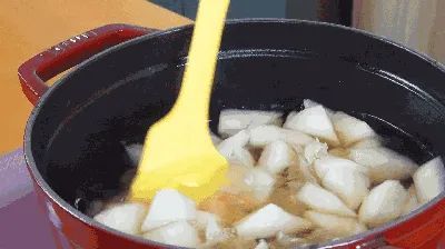 大白梨|【微食疗】立秋热浪袭来，大白梨来帮你解渴润肺！