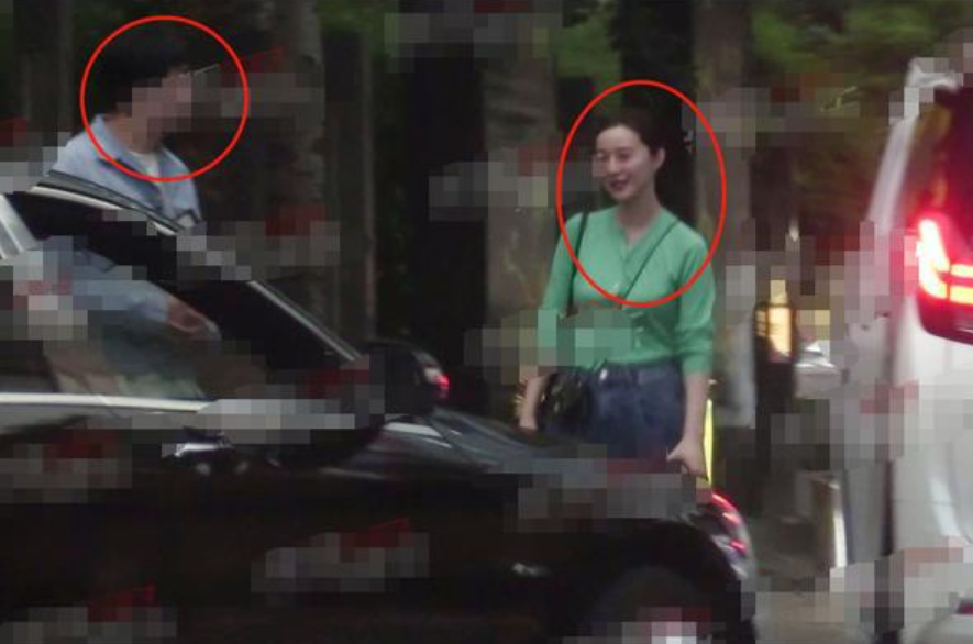 范冰冰|偶遇范冰冰现身排场大，被粉丝簇拥索要签名，复出后人气高涨