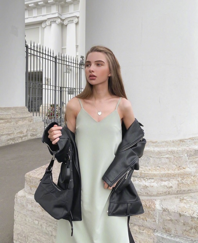 夏天要这样穿才酷俄罗斯博主cheriedari教你穿出简约时髦范儿