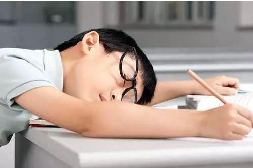 孩子上课不专心怎么办看看德国人的妙招值得父母学习