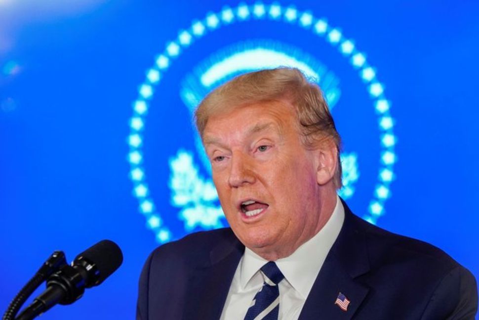 特朗普|特朗普一边想废除奥巴马医保，一边把里面的条款拿来用，还自诩首创