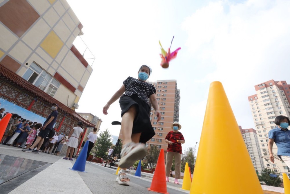 奥运村|“我和奥运有个约会”！启动仪式上他拿出了12年前的《北京日报》