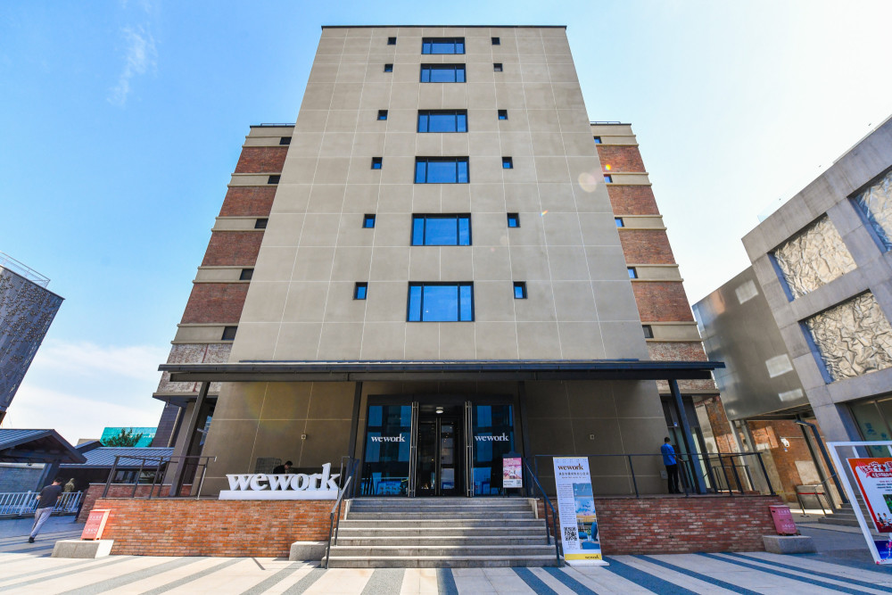 故宫|600年隆福寺开启“国潮”夏夜市集，故宫文创带来多款近期新品