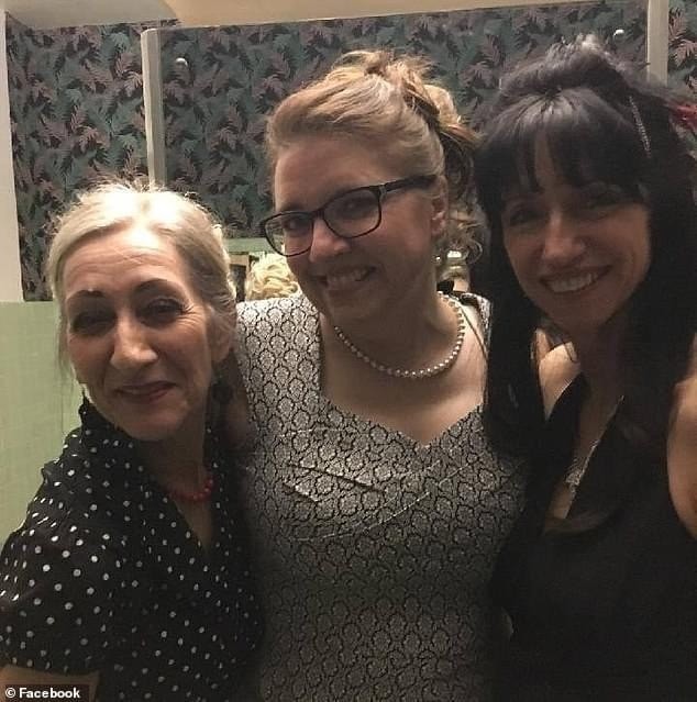 新冠病毒|50余人到乡村参加老人葬礼，全程戴着口罩却仍有30人感染新冠病毒