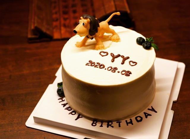 陈思诚|被曝与美女同行后，陈思诚凌晨为佟丽娅庆生，改变称呼很耐人寻味