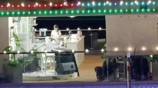 中餐厅|《中餐厅》赵丽颖疑遭恶意剪辑，干活镜头被删，与新人成鲜明对比