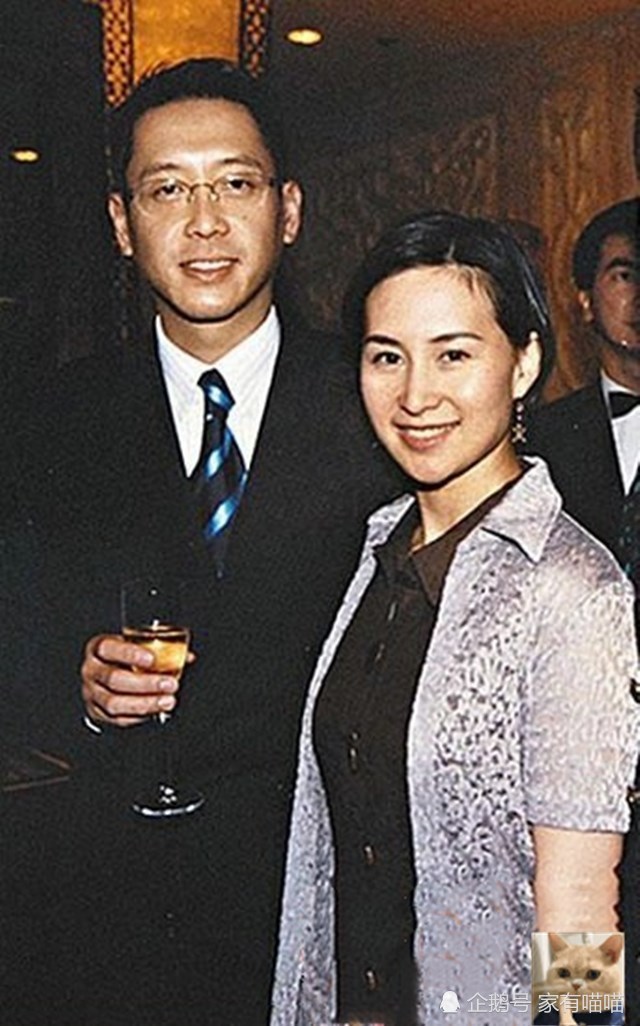 当年,何超琼连门当户对的许晋亨都看不上,为何会看上了杨其龙?