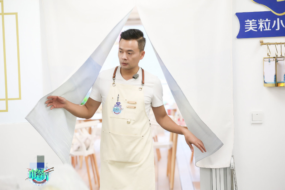 赵丽颖|面对黄晓明和林大厨，赵丽颖的焦虑太真实，职场上这种人太吃亏