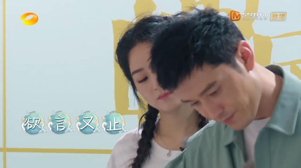 赵丽颖|面对黄晓明和林大厨，赵丽颖的焦虑太真实，职场上这种人太吃亏