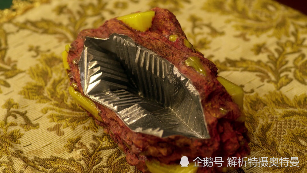 伽马未来|泽塔奥特曼08：平成三杰亮相，伽马未来真开挂，超能力轻松打垮五帝王！