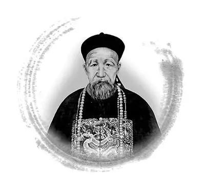 曾国藩|曾国藩：600年仅有的半个圣人，首次当官也在朝廷受贿、回家收礼