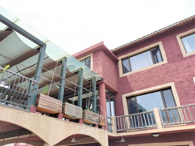 密云水库|密云水库旁隐藏着一处茅庐农庄，不仅人少还免费，京郊自驾的小众宝藏之地