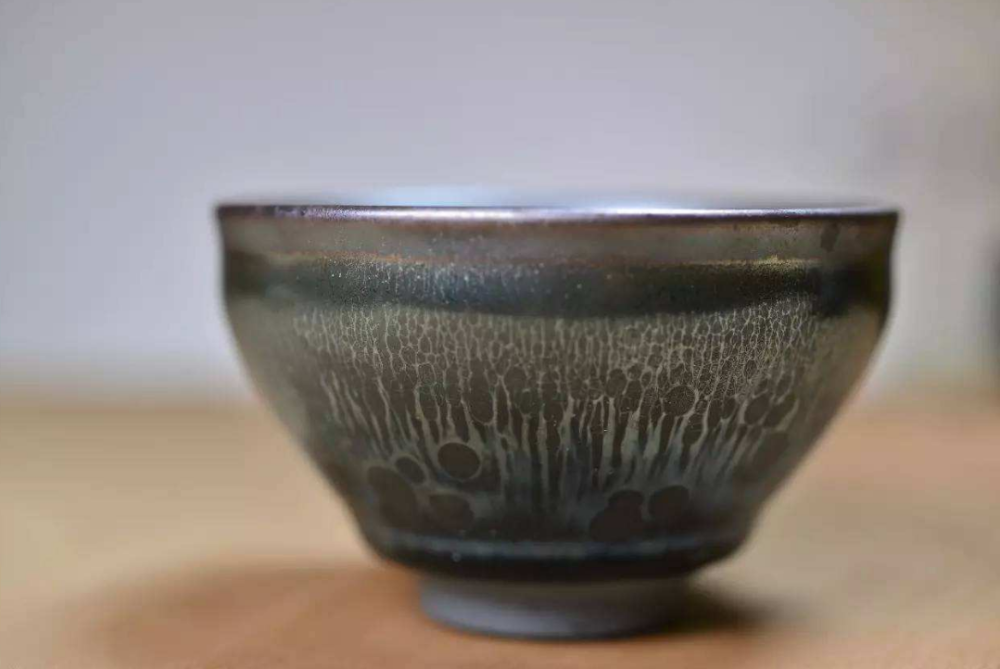 建盏|如何从铁胎入手建盏？能不能快速鉴别？铁胎对建盏有什么意义？