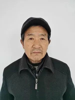 耿道田,男,1953年12月生,贾汪区耿集办事处窦宅村村民.