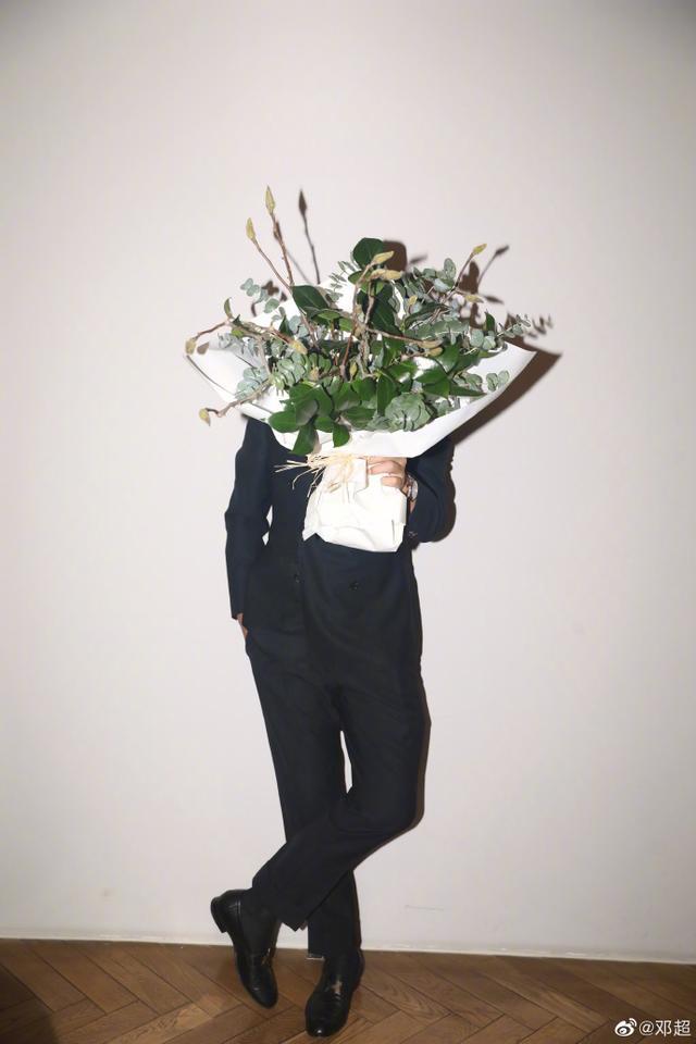 孙俪|孙俪争视后遗憾落败，6岁女儿写英文信安慰，明星孩子咋都这么优秀？