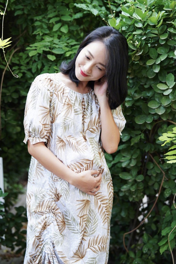 朱丹|朱丹晒自己二胎孕照，39岁高龄产妇怀孕没有影响，真是逆生长