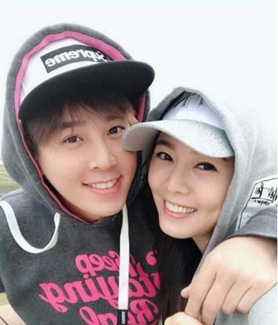 白家绮|36岁女星官宣怀四胎！与二婚老公刚结婚2年，亲爸知晓后称太厉害