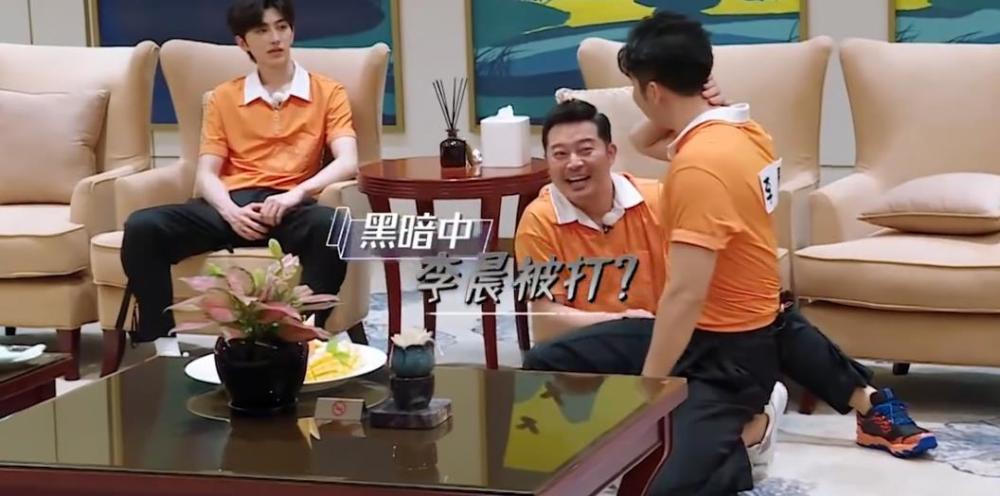 奔跑吧兄弟|跑男嘉宾都在喝酸奶，只有他宁愿喝洗脸水，也没尝过一口酸奶！