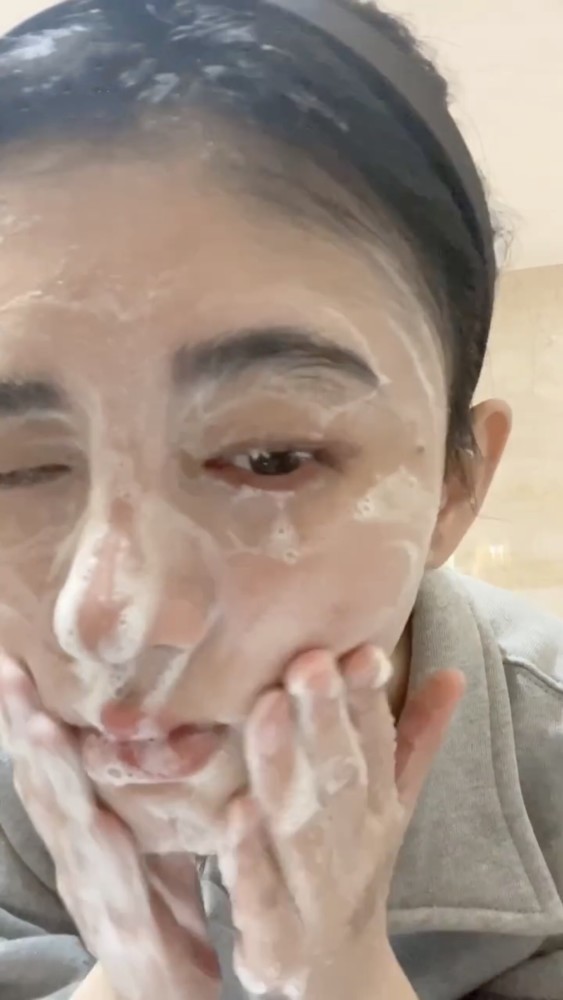 鞠婧祎|鞠婧祎把脸洗干净后，看到她素颜的真实样子，再也不敢说她伪素颜了