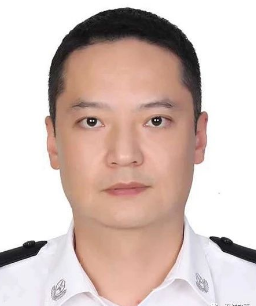 附:石磊简介来源:汕尾日报(原标题:市七届人大常委会召开第三十八次