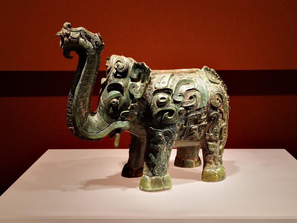 商铜象尊主题:【湘博国宝观】器材:华为mate 10 徕卡鲜艳模式后期:大