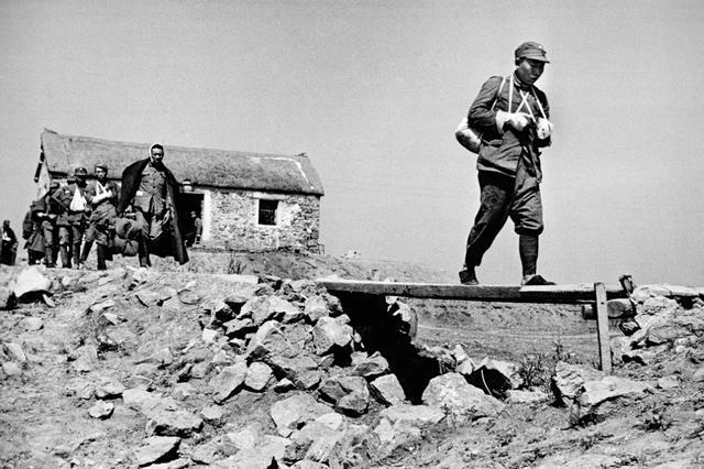 滇军60军血战台儿庄:35000多人参战,伤亡高达18844人