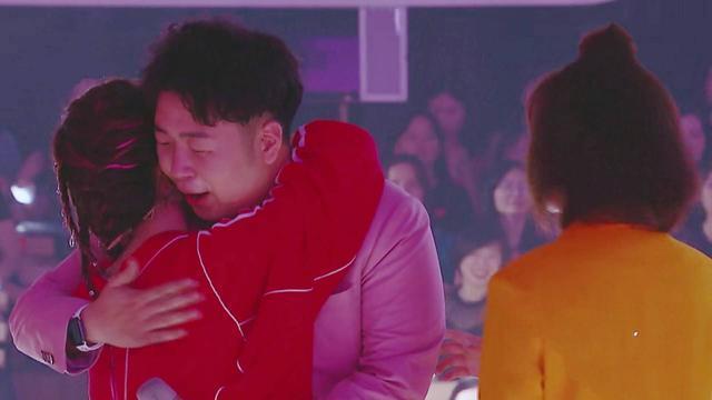 吴昕|为何说吴昕与杜海涛是神仙友情？他们的一个动作你就明白了