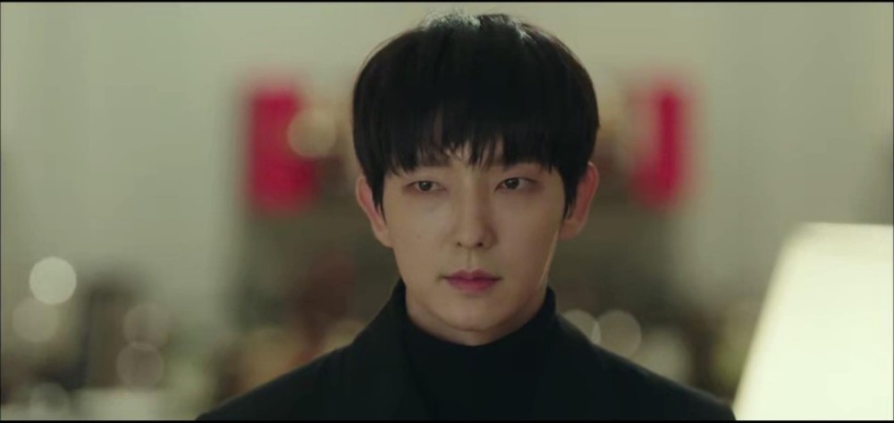 李准基|韩版张东升来了，李准基颜值很高，不带你爬山，但是请你喝茶