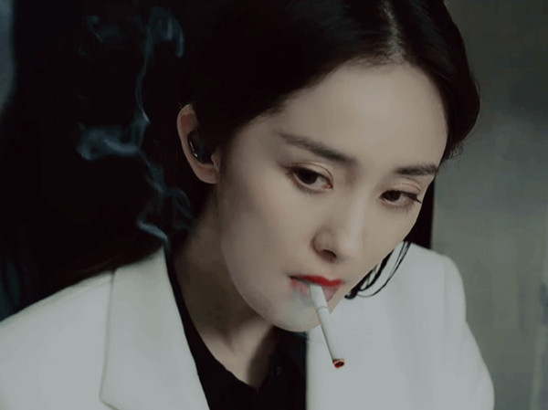女明星的"抽烟镜头"有多绝?