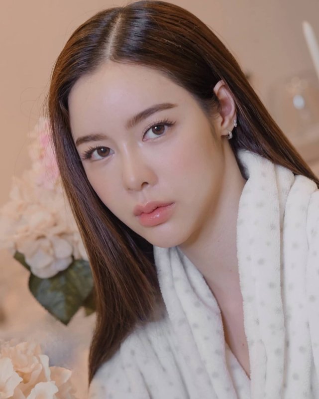 泰剧玫瑰奇缘恋与大明星迎来大结局三台力捧ice