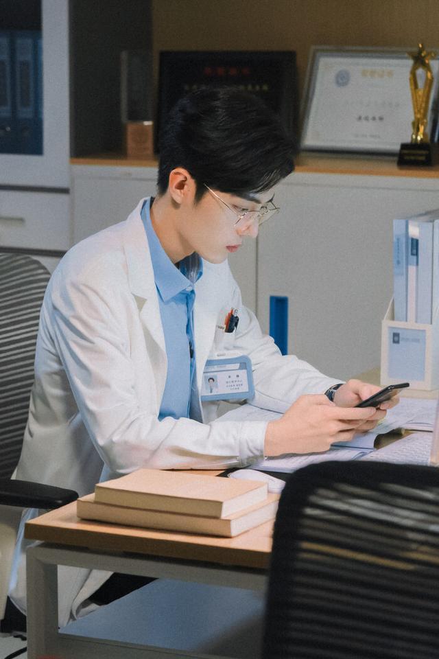 余生请多指教|还有一天？《余生请多指教》即将播出，粉丝需配备追剧指南