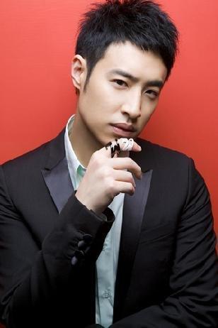 郭富城|懒理王思聪朋友圈，郭富城甜蜜表白方媛，而潘玮柏则没有力挺luna