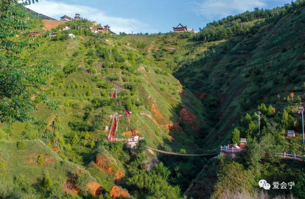 会宁桃花山庙会的白天和晚上!