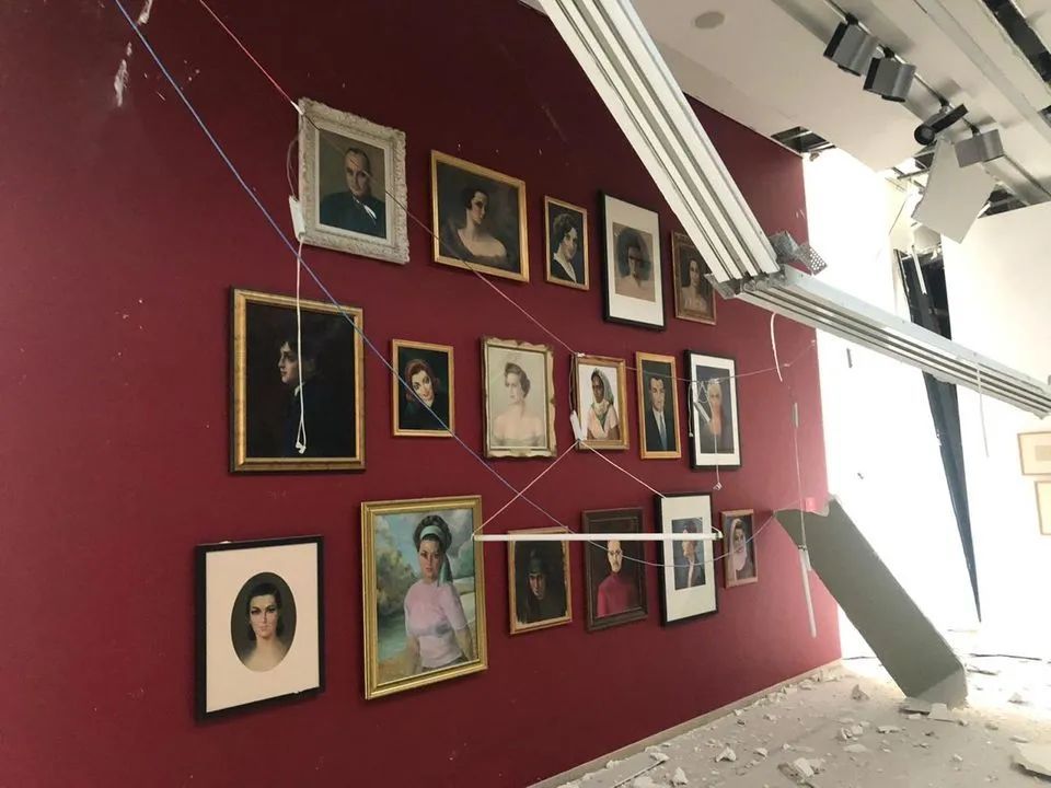 碧昂丝|碧昂丝发布含括许多特色艺术品的新视觉专辑