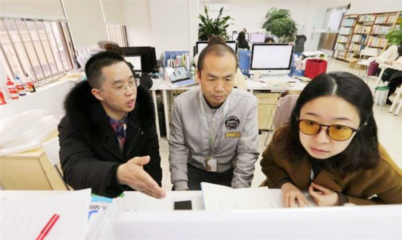 北京大学|曾击败北大高材生，获“诗词大赛”总冠军的37岁外卖小哥，今如何