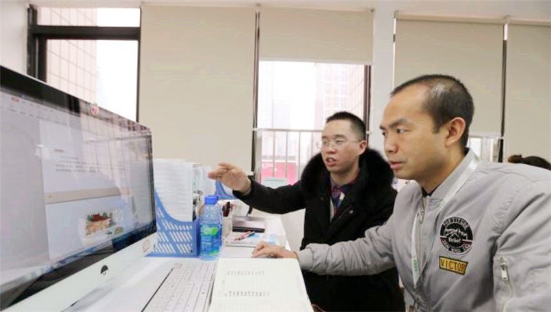 北京大学|曾击败北大高材生，获“诗词大赛”总冠军的37岁外卖小哥，今如何