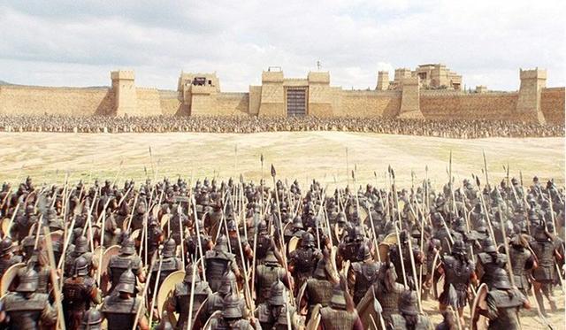 荷马史诗|《荷马史诗》上卷描写的是真实历史吗？特洛伊城的遗址证明了一切