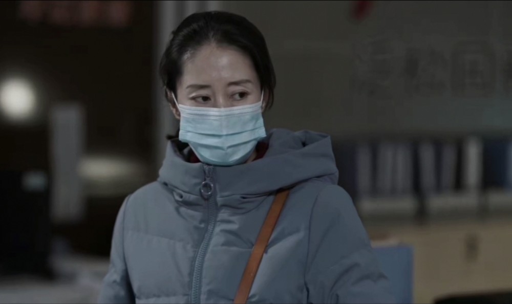 零片酬|零片酬、素颜出镜、真人真事，抗疫剧《在一起》还没看就哭了