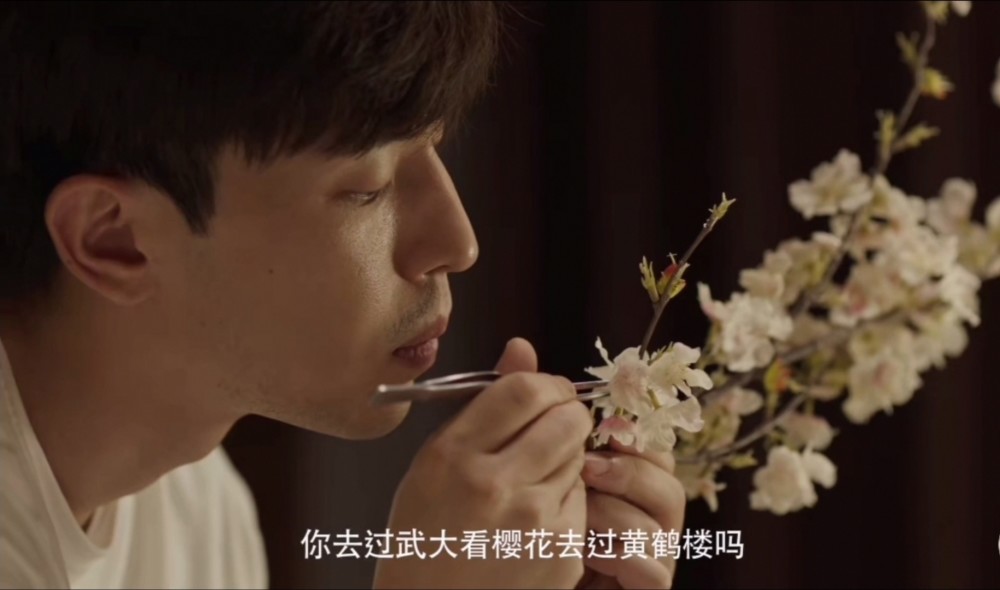 零片酬|零片酬、素颜出镜、真人真事，抗疫剧《在一起》还没看就哭了