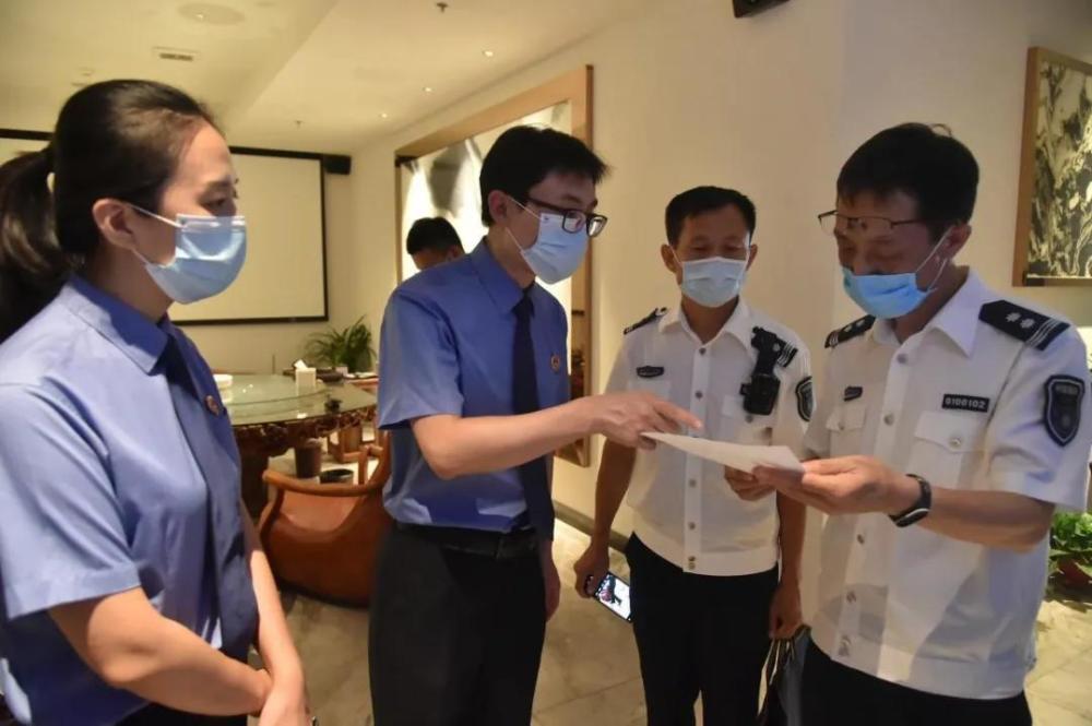 玳瑁|紧急救援！“被拐”极危物种玳瑁“落户”北京