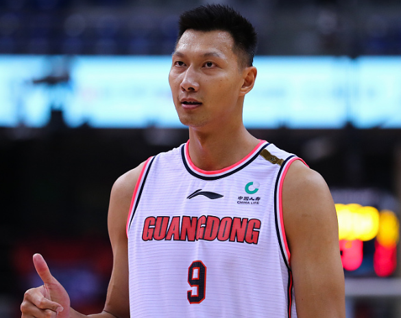 易建联|易建联8次出手18分，林书豪18次出手17分，北京输得不冤