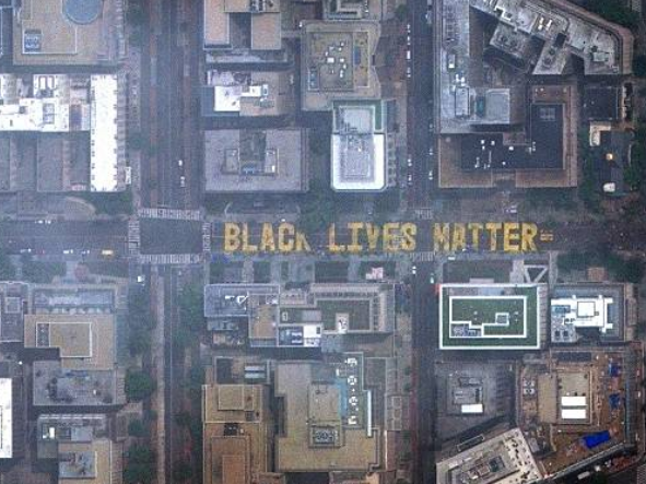 美国_时政|张维为《这就是中国》第66期：美国的多重危机